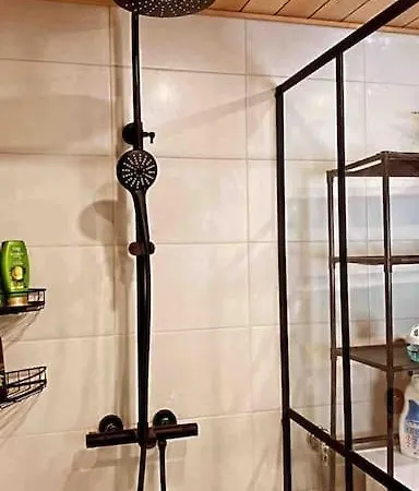 Upea Laehellae Rantaa Poreallas & Sup-laudat * Βάασα