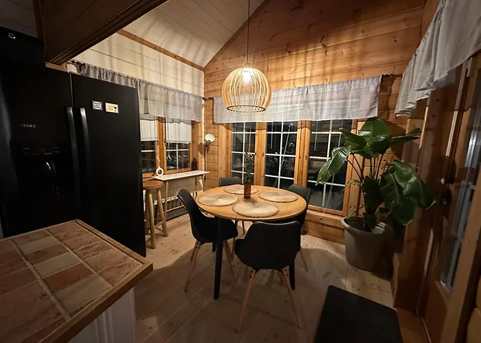 Upea Lähellä Rantaa Poreallas&sup-laudat * Vaasa